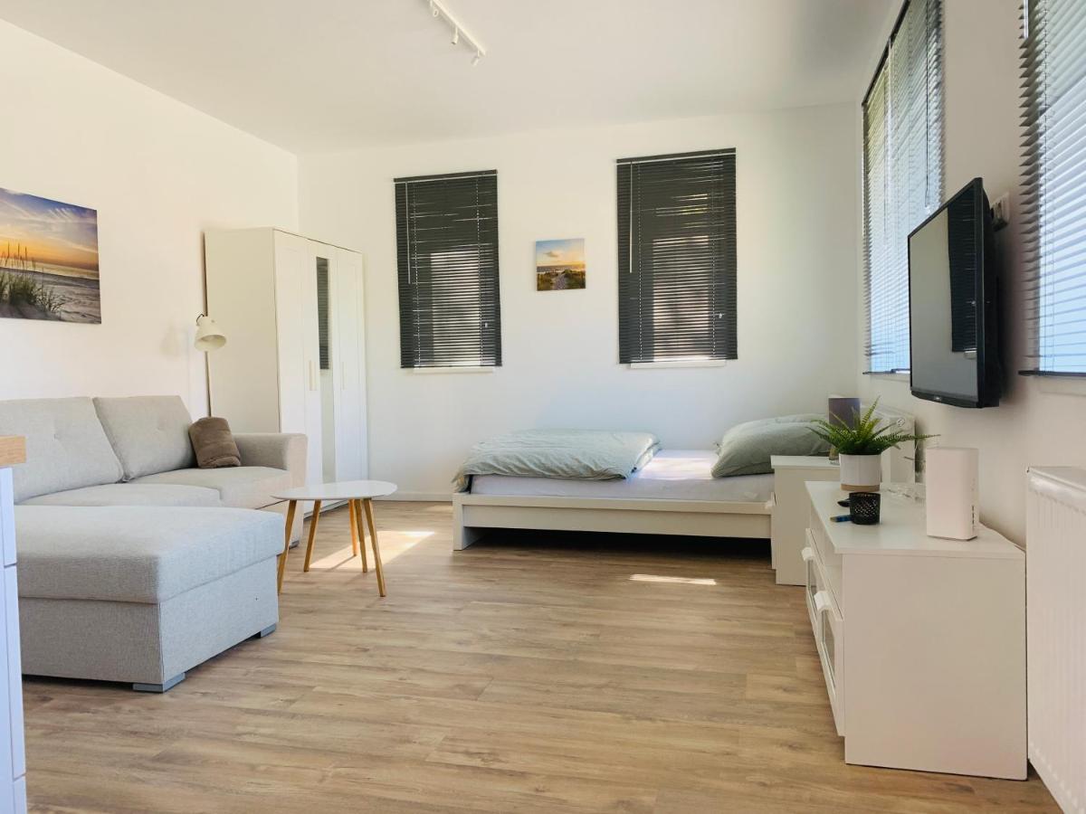 Feddersen Living Kernsanierte Ferienwohnungen - Gemuetlich - Netflix - Voll Ausgestattet - Zentral Brunsbuttel Exterior photo