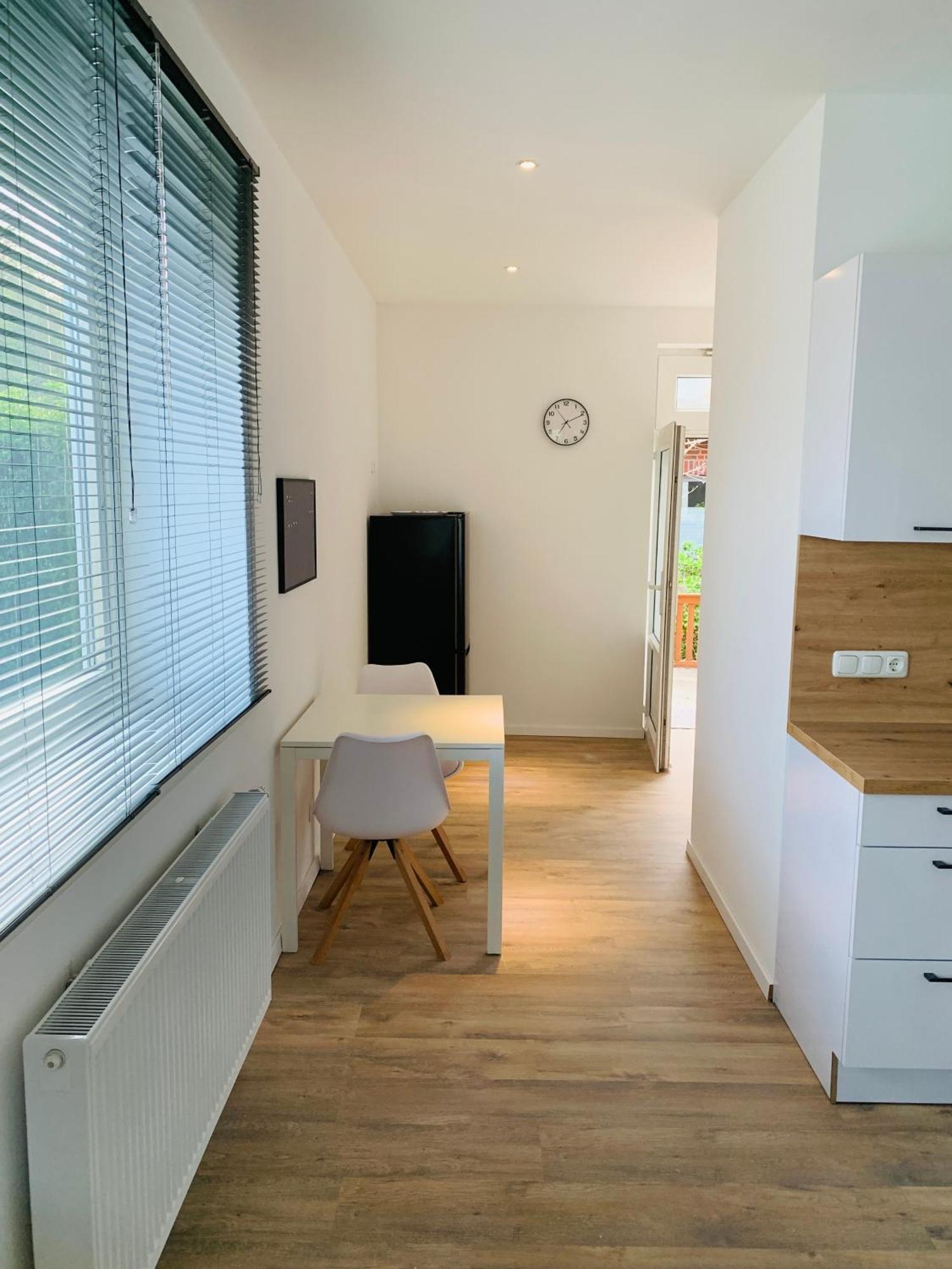 Feddersen Living Kernsanierte Ferienwohnungen - Gemuetlich - Netflix - Voll Ausgestattet - Zentral Brunsbuttel Room photo